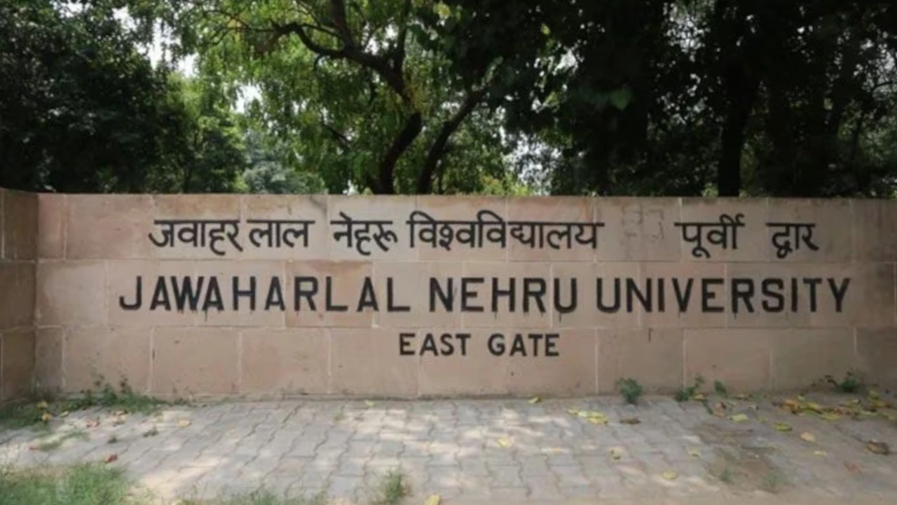 Clashes at JNU Leave Students Injured Amidst Election Committee Meeting